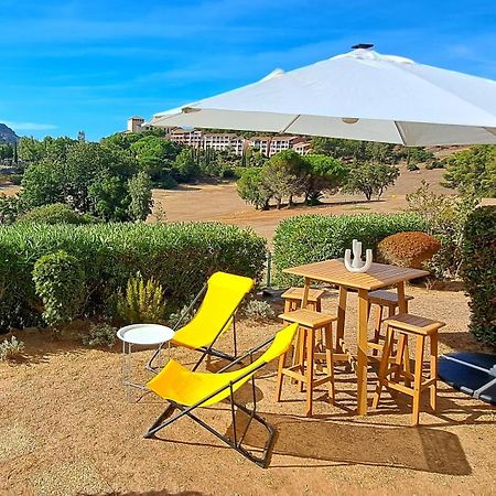 Cadre D'Exception: Panoramic Sea View Apartment in Saint-Raphael Exterior photo